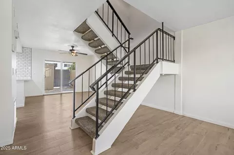 Living - 3878 N 30th St, Phoenix, AZ 85016 photo 3 of 3