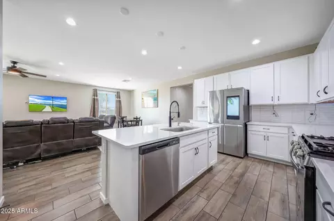 11049 W Hadley St, Avondale, AZ 85323