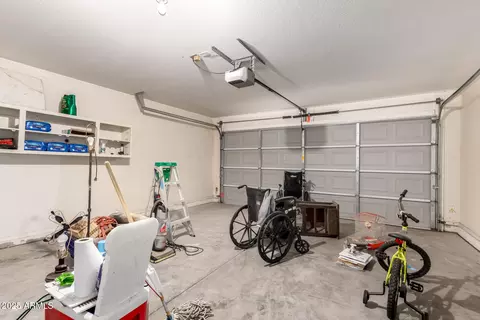 5926 S 16th Dr, Phoenix, AZ 85041 photo 22