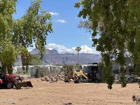 2489 W Shiprock St #-, Apache Junction, AZ 85120 photo 2