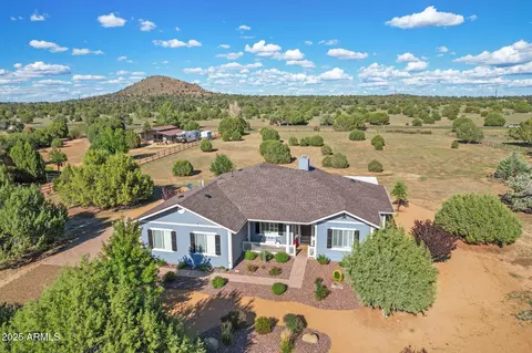 13595 N Warpaint Pl, Prescott, AZ 86305