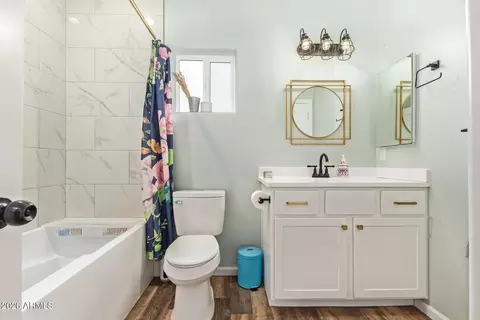 Bath - 146 E Whiteley St, Apache Junction, AZ 85119 photo 2 of 2