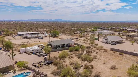 View/Area - 146 E Whiteley St, Apache Junction, AZ 85119 photo 7 of 7