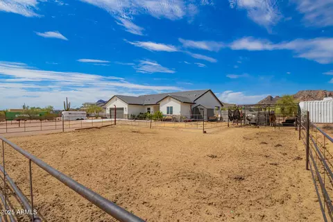 Other - 146 E Whiteley St, Apache Junction, AZ 85119 photo 1 of 9