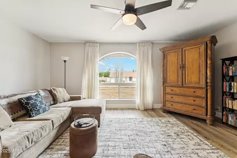 2715 E Sierra St, Phoenix, AZ 85028 photo 14