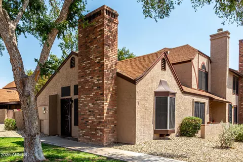 8111 W Wacker Rd #1, Peoria, AZ 85381