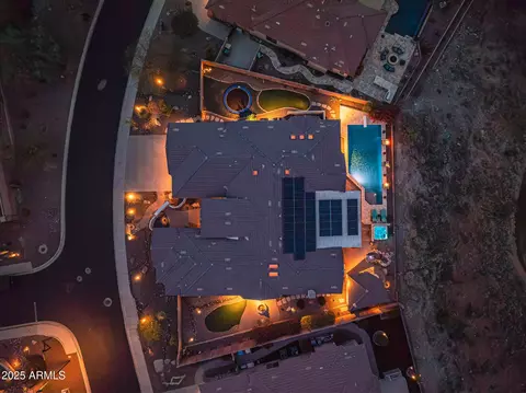 View/Area - 1653 W Silver Pine Dr, Phoenix, AZ 85086 photo 5 of 6