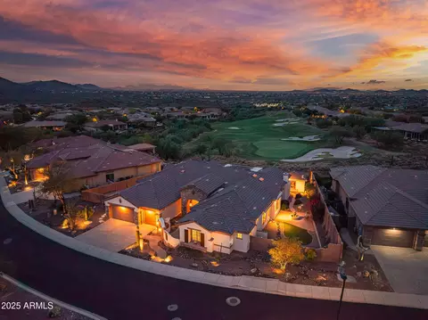 View/Area - 1653 W Silver Pine Dr, Phoenix, AZ 85086 photo 3 of 6