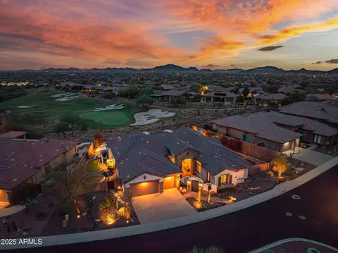 View/Area - 1653 W Silver Pine Dr, Phoenix, AZ 85086 photo 4 of 6