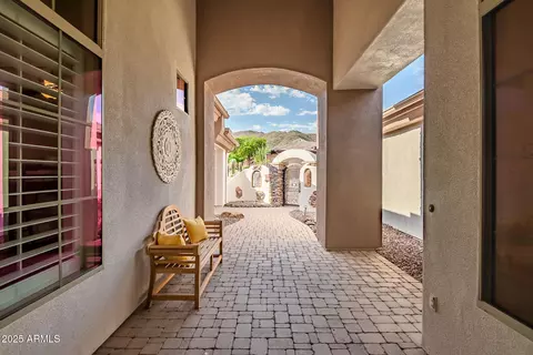 Exterior - 1653 W Silver Pine Dr, Phoenix, AZ 85086 photo 4 of 27