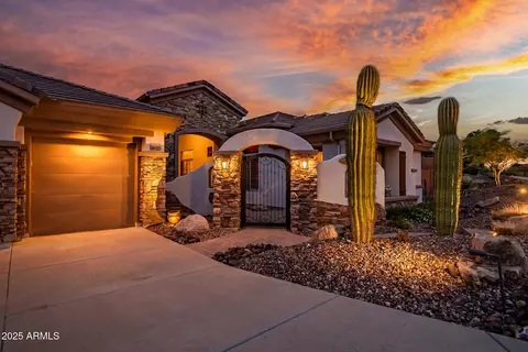 Exterior - 1653 W Silver Pine Dr, Phoenix, AZ 85086 photo 8 of 27