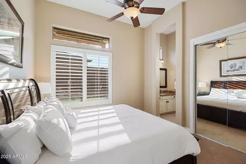 Bedroom - 1653 W Silver Pine Dr, Phoenix, AZ 85086 photo 6 of 6