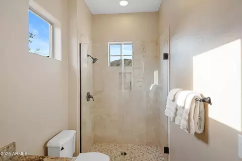 Bath - 1653 W Silver Pine Dr, Phoenix, AZ 85086 photo 8 of 10