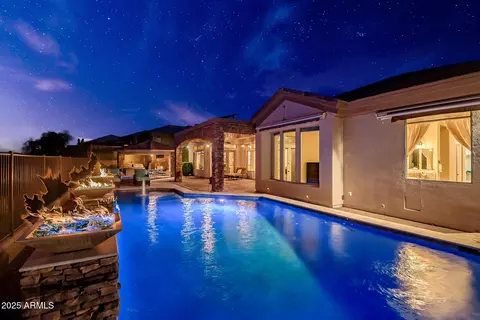 Exterior - 1653 W Silver Pine Dr, Phoenix, AZ 85086 photo 10 of 27