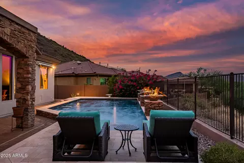 Exterior - 1653 W Silver Pine Dr, Phoenix, AZ 85086 photo 13 of 27