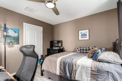 Bedroom - 2930 E Shannon St, Gilbert, AZ 85295 photo 6 of 8
