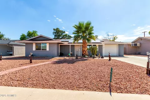 10929 W Oakmont Dr, Sun City, AZ 85351