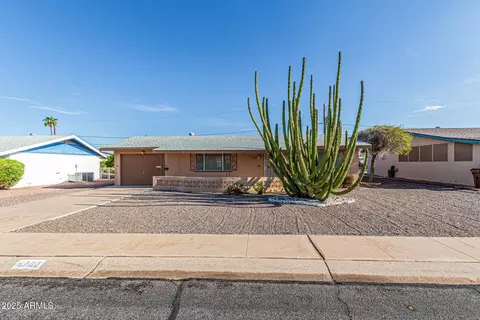 5702 E Casper Rd, Mesa, AZ 85205