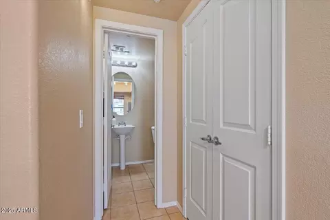 Entry Way - 2402 E 5th St #1446, Tempe, AZ 85281 photo 2 of 3