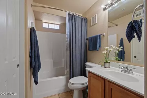 Bath - 2402 E 5th St #1446, Tempe, AZ 85281 photo 3 of 3