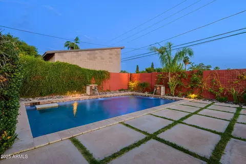 Exterior - 1801 E Montebello Ave, Phoenix, AZ 85016 photo 7 of 18