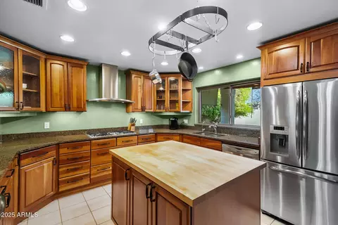 Kitchen - 1023 E Forest Hills Dr, Phoenix, AZ 85022 photo 1 of 4