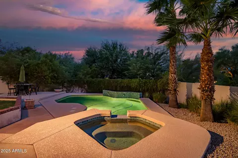 Exterior - 1023 E Forest Hills Dr, Phoenix, AZ 85022 photo 30 of 31