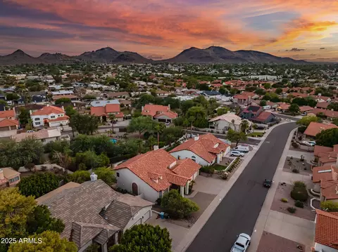 View/Area - 1023 E Forest Hills Dr, Phoenix, AZ 85022 photo 20 of 27