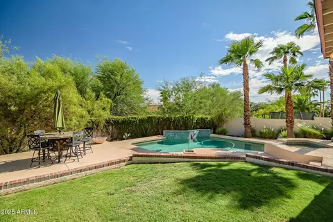 Exterior - 1023 E Forest Hills Dr, Phoenix, AZ 85022 photo 11 of 31
