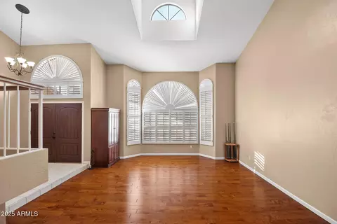 Living - 1023 E Forest Hills Dr, Phoenix, AZ 85022 photo 1 of 5