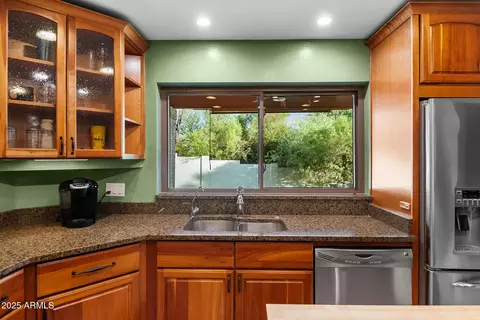 Kitchen - 1023 E Forest Hills Dr, Phoenix, AZ 85022 photo 3 of 4