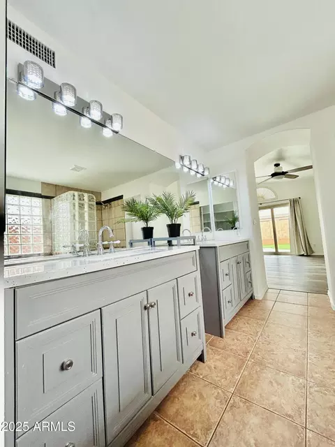 4349 Encinas Ave, Gilbert, AZ 85234 photo 24