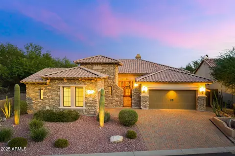 8041 E Teton Cir, Mesa, AZ 85207