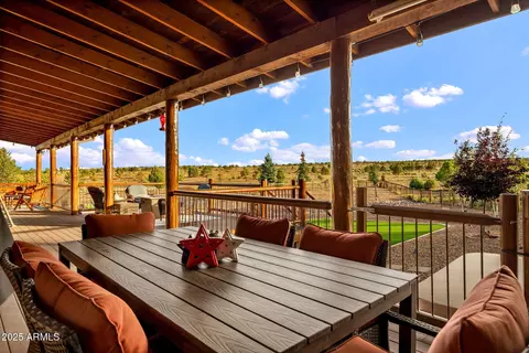 Exterior - 2702 Covered Wagon Trl, Overgaard, AZ 85933 photo 8 of 20