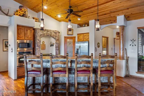 Kitchen - 2702 Covered Wagon Trl, Overgaard, AZ 85933 photo 1 of 3