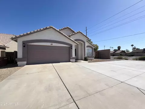 7504 W Jenan Dr, Peoria, AZ 85345