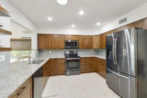 Kitchen - 904 S 79th Pl, Mesa, AZ 85208 photo 2 of 4