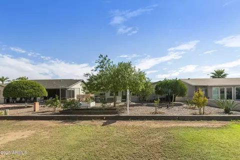 Exterior - 904 S 79th Pl, Mesa, AZ 85208 photo 10 of 12
