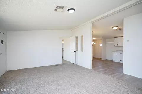 Living - 5188 E Phillips Rd, Willcox, AZ 85643 photo 2 of 5
