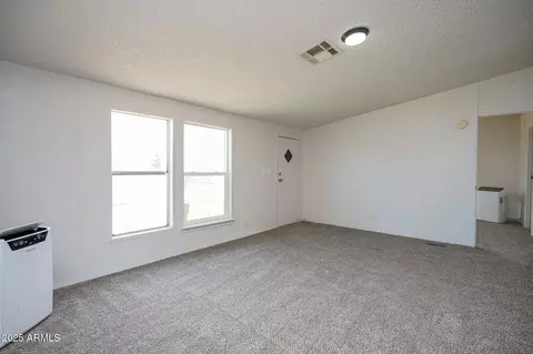 Living - 5188 E Phillips Rd, Willcox, AZ 85643 photo 1 of 5