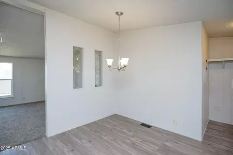 Dining - 5188 E Phillips Rd, Willcox, AZ 85643 photo 1 of 1