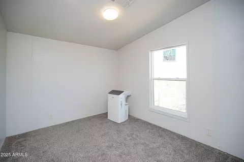 Bedroom - 5188 E Phillips Rd, Willcox, AZ 85643 photo 3 of 10