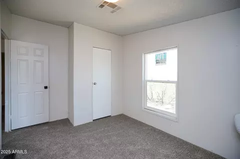 Bedroom - 5188 E Phillips Rd, Willcox, AZ 85643 photo 8 of 10