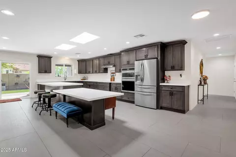 949 Eveningstar Ln, Tempe, AZ 85283 photo 10