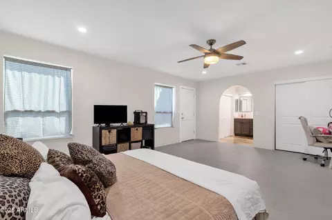 949 Eveningstar Ln, Tempe, AZ 85283 photo 21