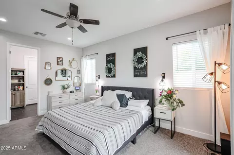 Bedroom - 2246 E Sheridan St, Phoenix, AZ 85006 photo 1 of 6