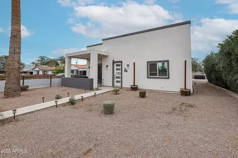 2246 E Sheridan St, Phoenix, AZ 85006