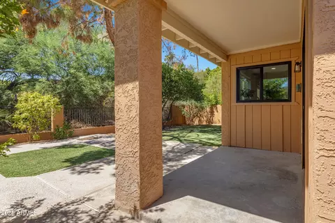 Exterior - 1113 E Tapatio Dr, Phoenix, AZ 85020 photo 7 of 7