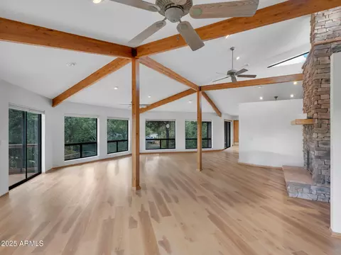 Living - 1111 S Sutton Rd, Payson, AZ 85541 photo 2 of 7