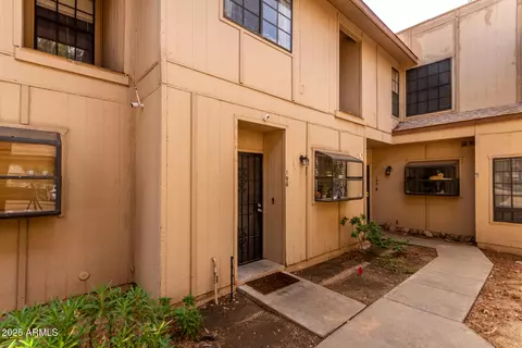 6550 N 47th Ave #196, Glendale, AZ 85301